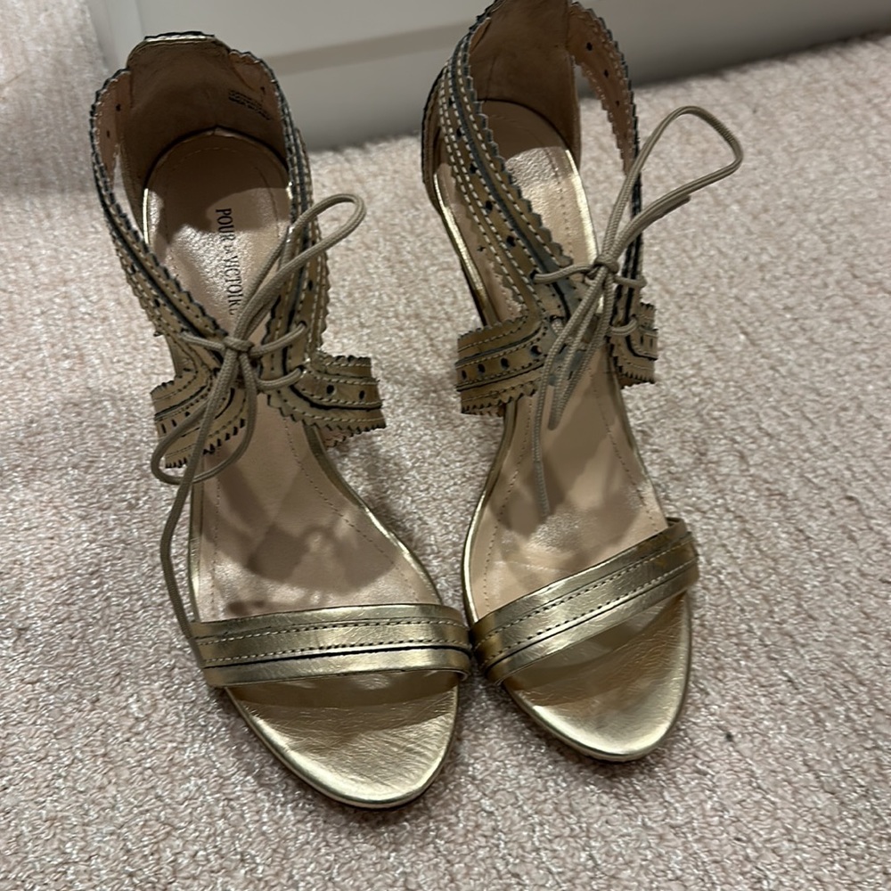 New Pour la Victoire Shanna heels